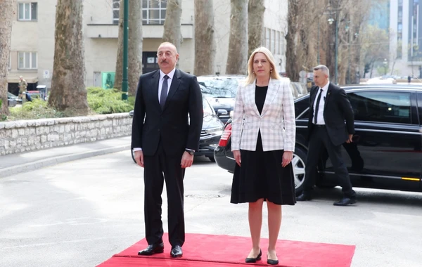 Sarayevoda Azərbaycan Prezidenti İlham Əliyevin rəsmi qarşılanma mərasimi olub - FOTO
