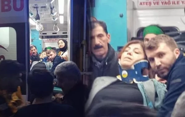 Türkiyədə deputat qəzaya düşdü: Vəziyyəti ağırdır - FOTO