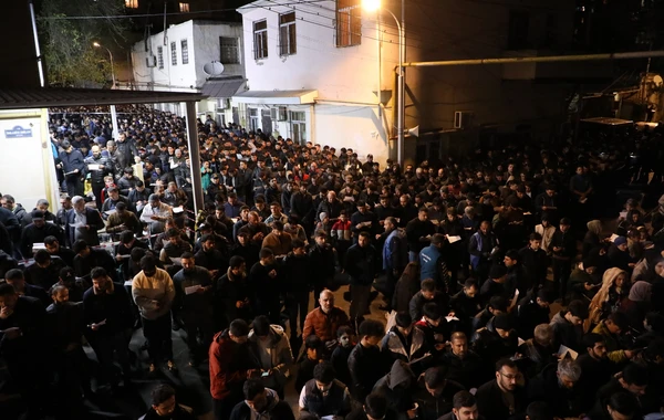Bakıda 3-cü Qədr gecəsindən FOTO-lar