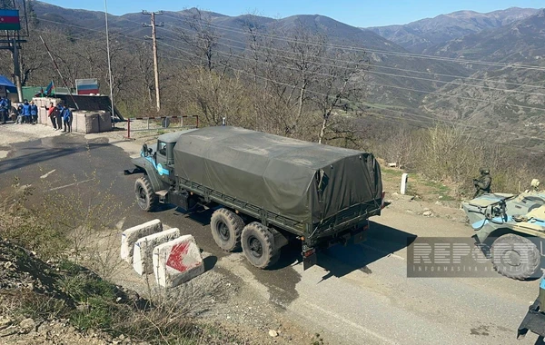 По дороге Ханкенди-Лачын беспрепятственно проехал 61 автомобиль миротворцев ОБНОВЛЕНО + ФОТО