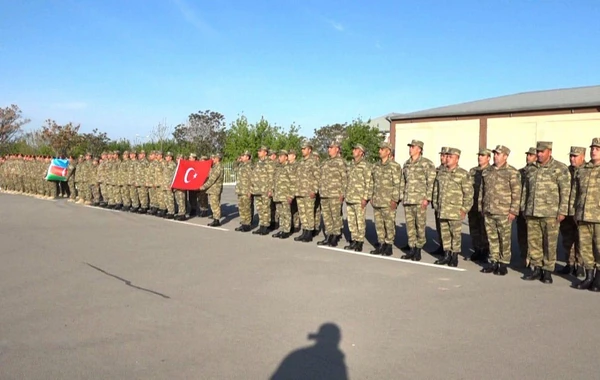 Azərbaycan hərbçiləri Türkiyədə təlimdə iştirak edəcək - FOTO