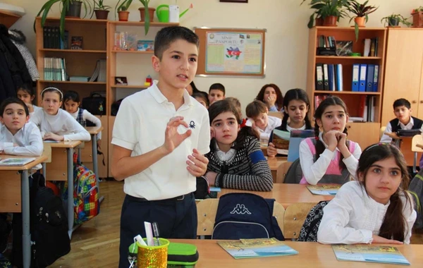 Məktəblilər Ramazan bayramında neçə gün evdə olacaqlar? - RƏSMİ