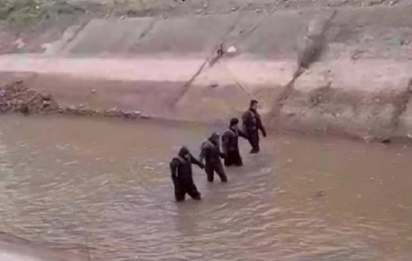 Beyləqanda kanala düşən hərbçinin axtarışları davam etdirilir - FOTO/VİDEO