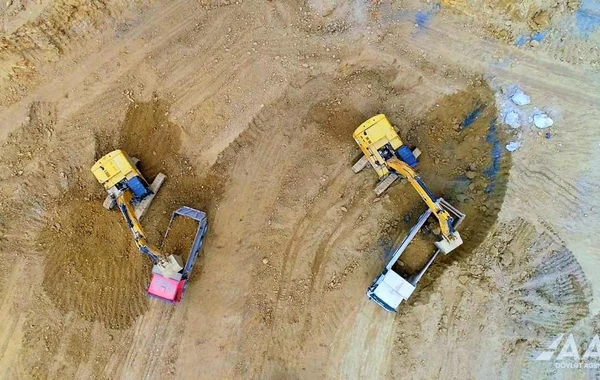 Laçında şəhərdaxili yolların bərpası və hava limanının tikintisi ilə əlaqədar qazma-partlayış işləri aparılır - FOTO