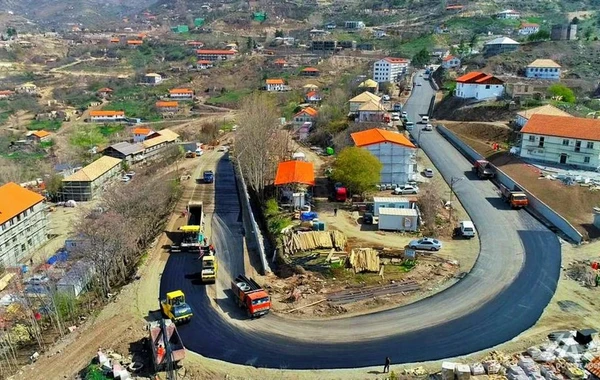 Laçında şəhərdaxili yolların bərpası və hava limanının tikintisi ilə əlaqədar qazma-partlayış işləri aparılır - FOTO