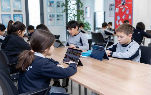 SABIS® SUN Beynəlxalq məktəbinin şagirdi ABŞ TOP Universitetlərinə qəbul edildi - FOTO