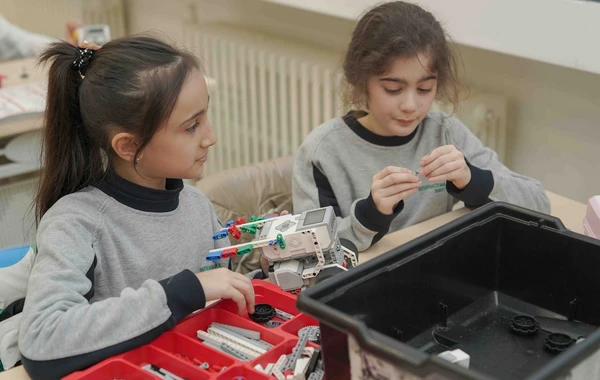 SABIS® SUN Beynəlxalq məktəbinin şagirdi ABŞ TOP Universitetlərinə qəbul edildi - FOTO