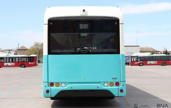 Bakıda İLK - Elektrik mühərrikli avtobus gətirildi - FOTO