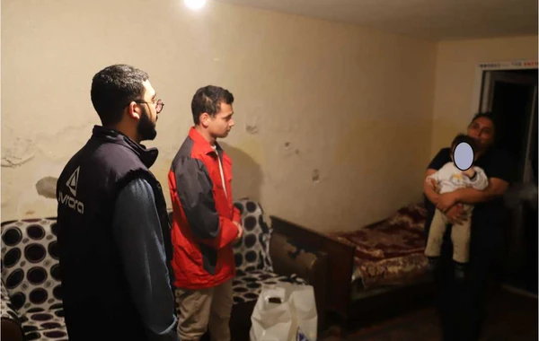 "Avrora MMC" aztəminatlı ailələrə bayram sovqatı çatdırıb - FOTO
