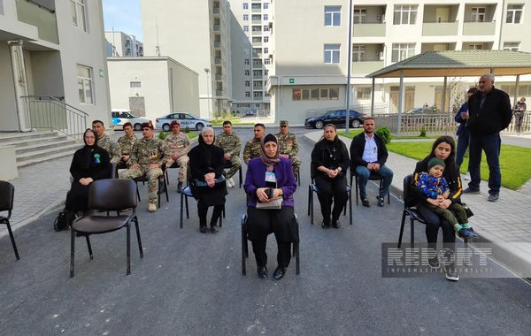 Şəhid ailələri və müharibə əlillərinə daha 100 mənzil və fərdi ev verilib - FOTO
