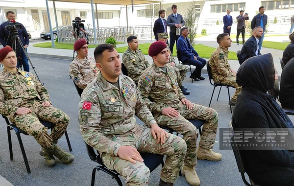 Şəhid ailələri və müharibə əlillərinə daha 100 mənzil və fərdi ev verilib - FOTO