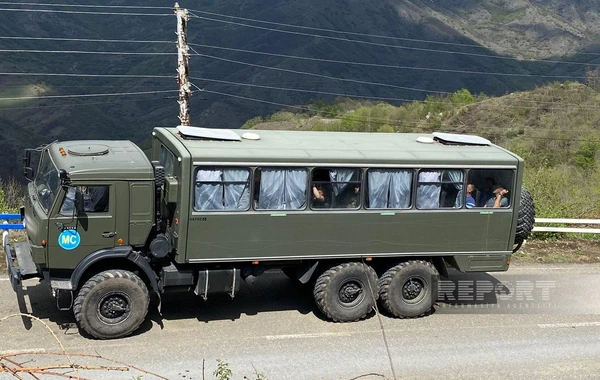 По дороге Ханкенди-Лачын беспрепятственно проехали 76 автомобилей миротворцев - ОБНОВЛЕНО + ФОТО