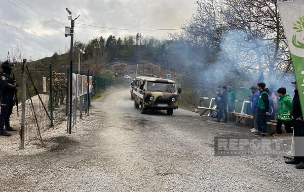 Şuşada erməni təxribatı nəticəsində yaralanan hərbçilərimiz Laçın yolu vasitəsilə təxliyə olunub - FOTO