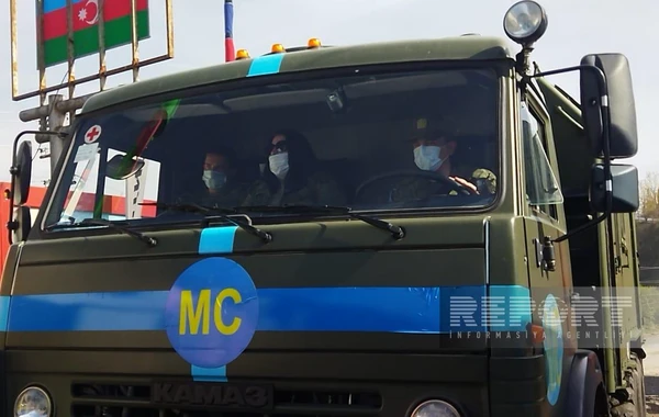 По дороге Ханкенди - Лачын беспрепятственно проехали автомобили миротворцев - ОБНОВЛЕНО