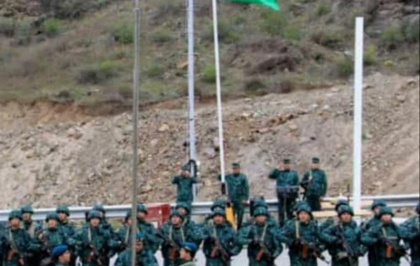 Yeni sərhəd-buraxılış məntəqəsində bayrağımız ucaldıldı - FOTO