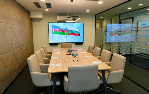 İlham Əliyev və Rumen Radev SOCAR-ın Bolqarıstandakı ofisinin açılışında iştirak ediblər - FOTO - YENİLƏNİB