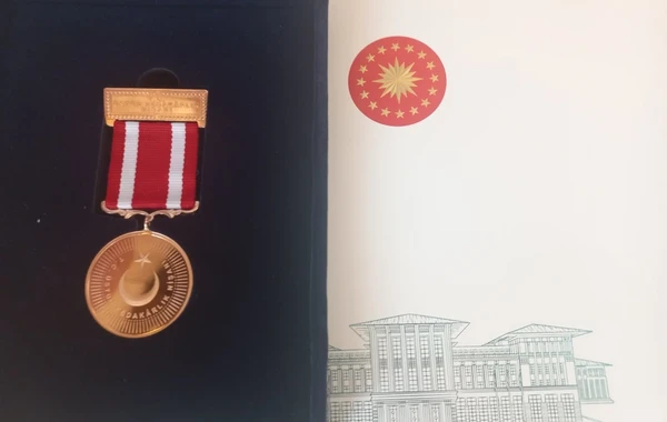 Azərbaycanlı xilasedici Türkiyə dövləti tərəfindən təltif olunub - FOTO