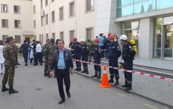 Gəncədə yanğın olan xəstəxanadan 148 nəfər təxliyə edilib - FOTO/VİDEO