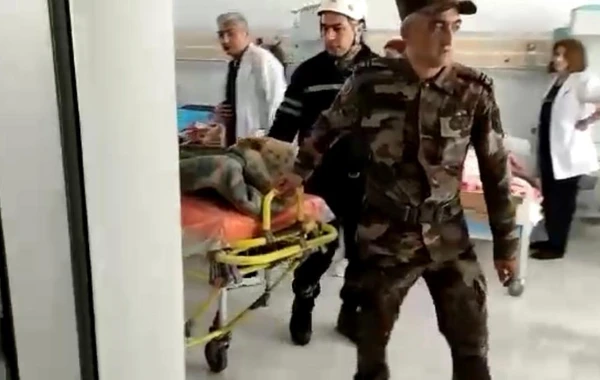 Gəncədə yanğın olan xəstəxanadan 148 nəfər təxliyə edilib - FOTO/VİDEO