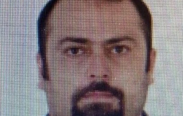 Zəlzələdə arvadı və iki uşağı ölən kişi qızını güllələyib özü də intihar etdi - FOTO