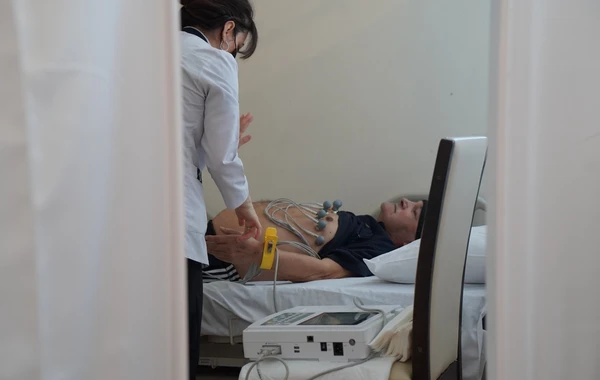 Qocalar pulsuz tibbi müayinə olundular - FOTO