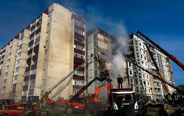 Rusiyanın Ukraynaya raket hücumu nəticəsində ölənlərin sayı 14-ə çatıb - YENİLƏNİB - FOTO/VİDEO