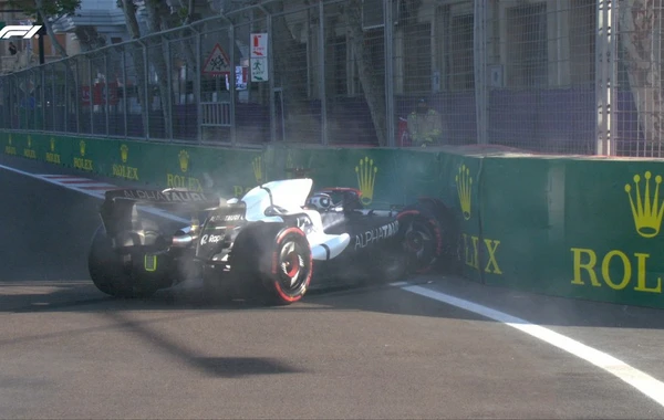 "Formula 1": Niderlandlı sürücü sıralama turunda qəza törədib