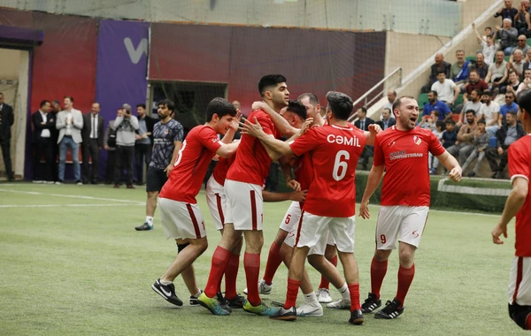 “Heydər Əliyev İli” çərçivəsində SOCAR-ın təşkilatçılığı ilə mini-futbol turnirinin final oyunu keçirilib - FOTO