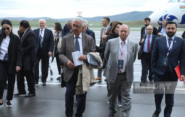 Beynəlxalq konfransın iştirakçıları Qarabağa gəliblər - FOTO