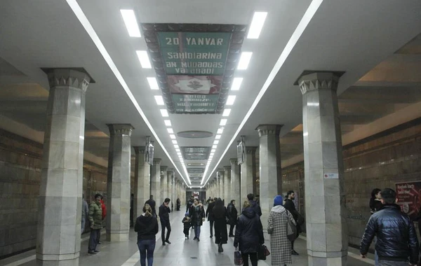 Metronun bu stansiyasında işıqlanma sistemi yeniləndi - FOTO