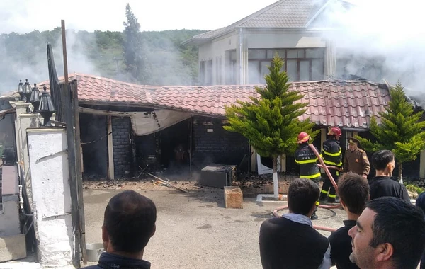 Azərbaycanda istirahət mərkəzində yanğın olub - FOTO