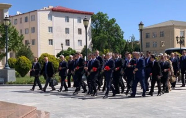 Xarici diplomatlar və hərbi attaşelər Naxçıvana gediblər - FOTO