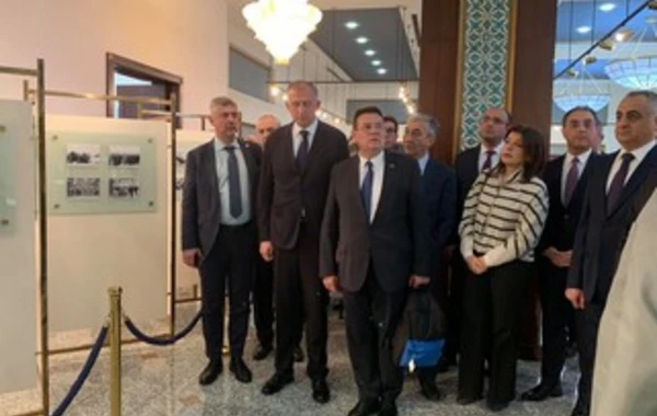 Xarici diplomatlar və hərbi attaşelər Naxçıvana gediblər - FOTO