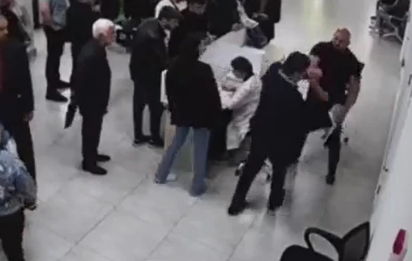 Qazinin çənəsini sındıran idmançı saxlanıldı - YENİLƏNİB - VİDEO