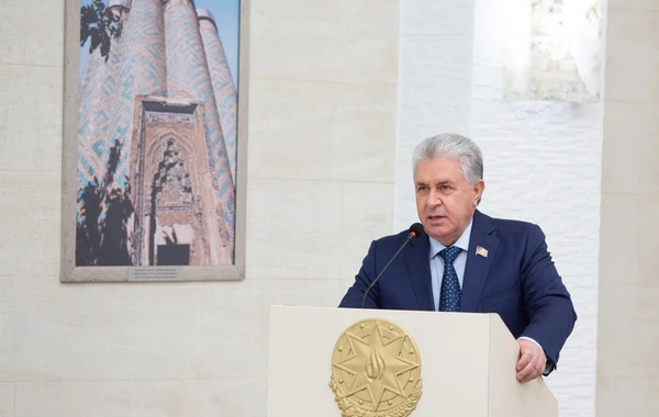 DTX-nin Mədəniyyət Mərkəzində Heydər Əliyevin anadan olmasının 100-cü ildönümünə həsr olunmuş konfrans - FOTO