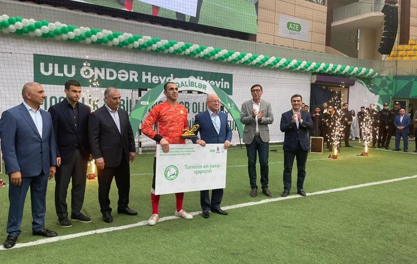 FHN-in komandası Ulu Öndər Heydər Əliyevin 100 illiyinə həsr olunmuş minifutbol turnirinin qalibi olub - VİDEO