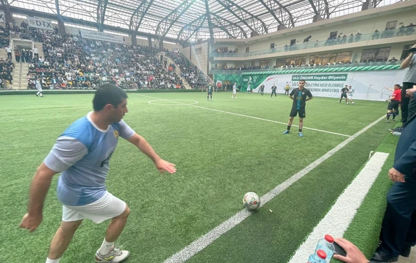 FHN-in komandası Ulu Öndər Heydər Əliyevin 100 illiyinə həsr olunmuş minifutbol turnirinin qalibi olub - VİDEO