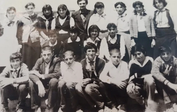 Nadir Qafarzadənin 35 İL ƏVVƏLKİ GÖRÜNTÜSÜ TƏƏCCÜBLƏNDİRDİ - FOTO