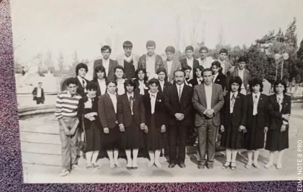 Nadir Qafarzadənin 35 İL ƏVVƏLKİ GÖRÜNTÜSÜ TƏƏCCÜBLƏNDİRDİ - FOTO
