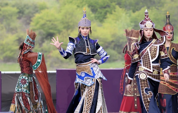 Cıdır düzündə “Xarıbülbül” festivalının açılış konserti olub - FOTO