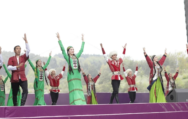 Cıdır düzündə “Xarıbülbül” festivalının açılış konserti olub - FOTO