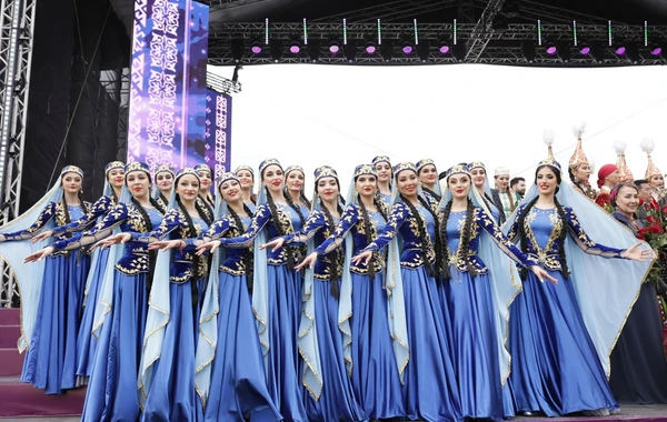 Cıdır düzündə “Xarıbülbül” festivalının açılış konserti olub - FOTO