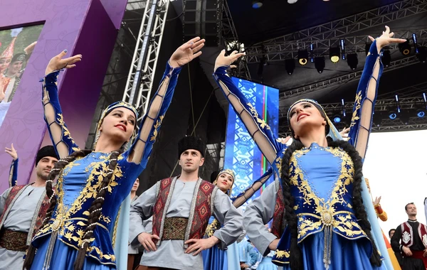 Cıdır düzündə “Xarıbülbül” festivalının açılış konserti olub - FOTO