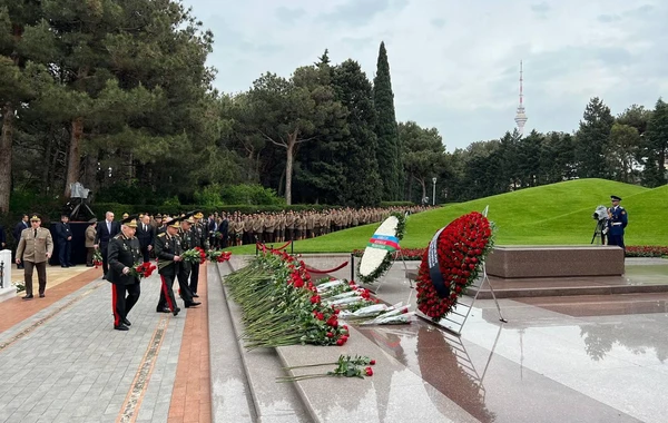 FHN-in kollektivi Ulu Öndərin xatirəsini yad edib - FOTO