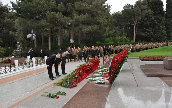 FHN-in kollektivi Ulu Öndərin xatirəsini yad edib - FOTO