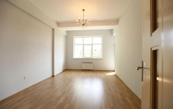 Prezidentin tapşırığı ilə dənizçilər üçün tikilən yaşayış kompleksi təhvil verilib - FOTO