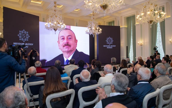 Şuşada Ulu Öndər Heydər Əliyevin 100 illiyi münasibətilə film nümayiş olunub - FOTO