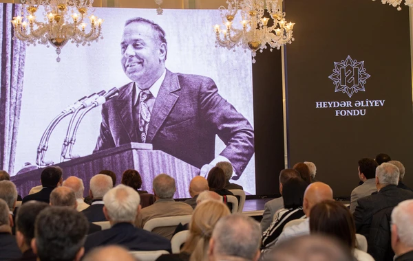 В Шуше показан фильм по случаю 100-летия великого лидера Гейдара Алиева - ФОТО