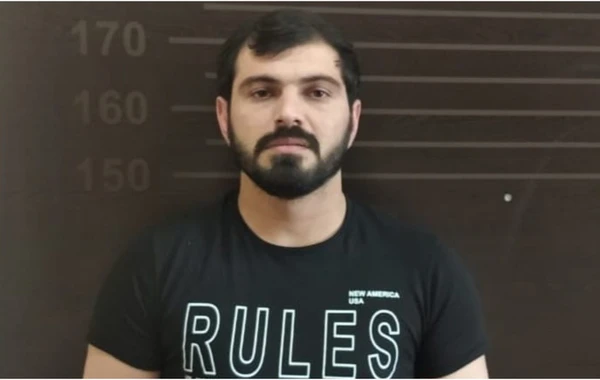 Beyləqan sakini "Kalaşnikov"la tutuldu - FOTO