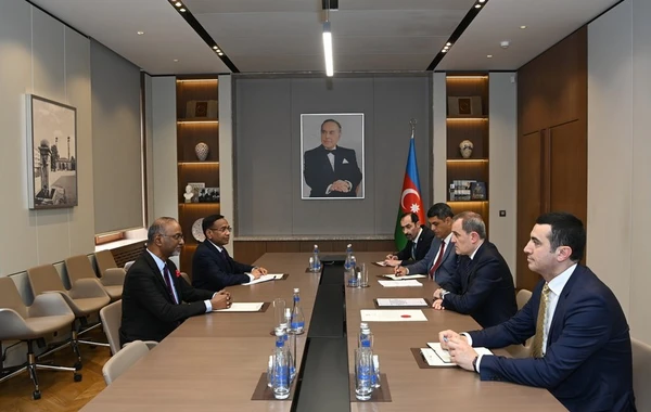 Ceyhun Bayramov Hindistanın Azərbaycana yeni təyin olunan səfiri ilə görüşüb - FOTO